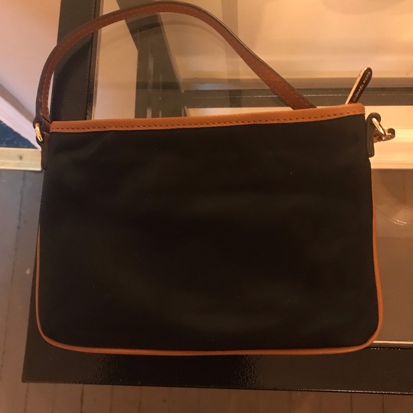 Michael Kors nylon wristlet - Picture 2 of 2